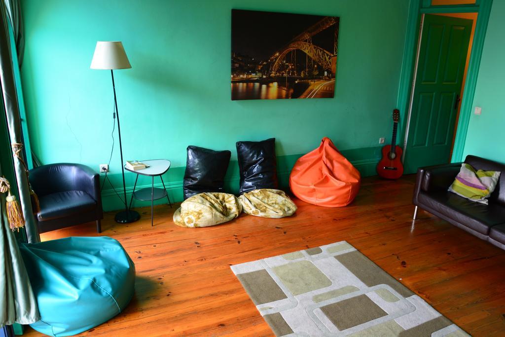 Alma Porto Hostel מראה חיצוני תמונה